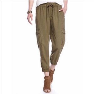 Anthropologie Cloth and Stone Cargo Jogger Pants